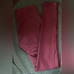 Aerie women’s leggings, maroon, size XS
